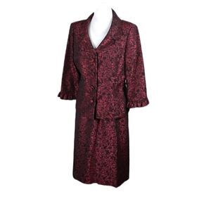 Vtg.2pc. Jessica Howard Lace Skirt Suit